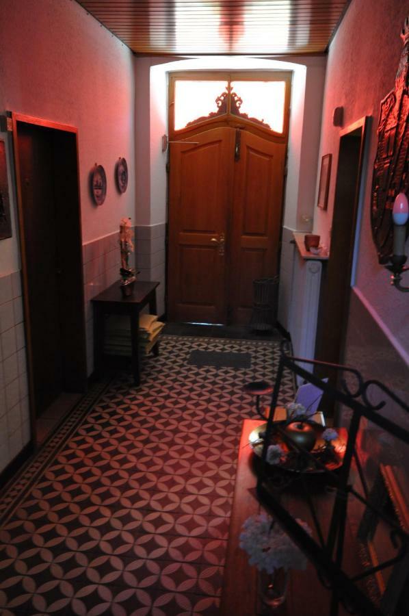 Gaestezimmer Im Weingut Amlinger&sohn Bed and breakfast